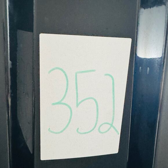 Rivet And Thread High Waisted Curvy Straight Leg Jeans Women’s Size 27 - Picture 8 of 8